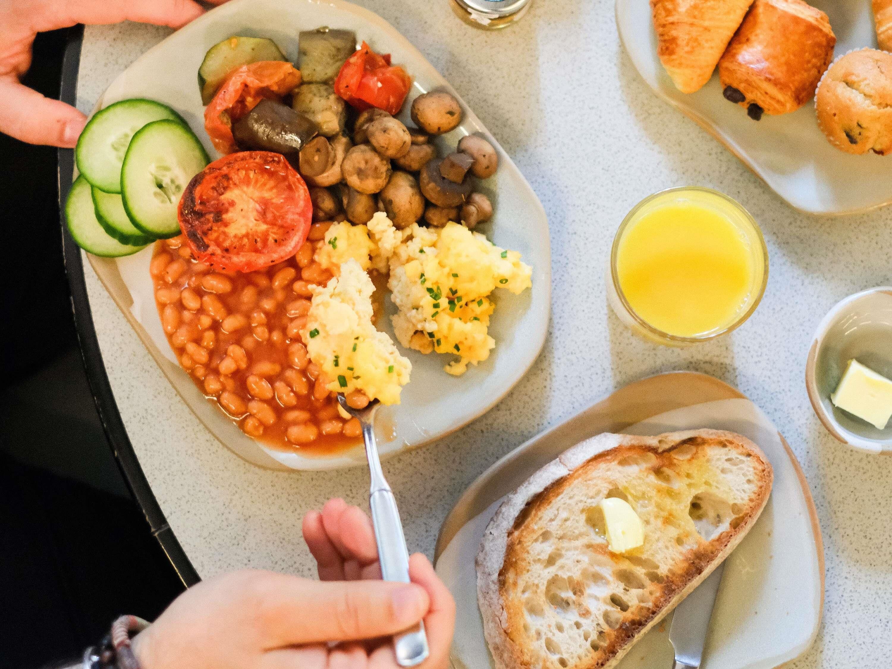 Daily buffet breakfast for a fee