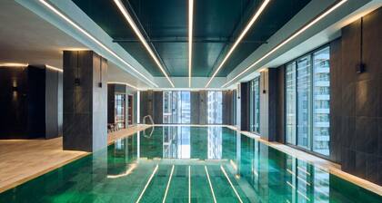 Tribe London Canary Wharf