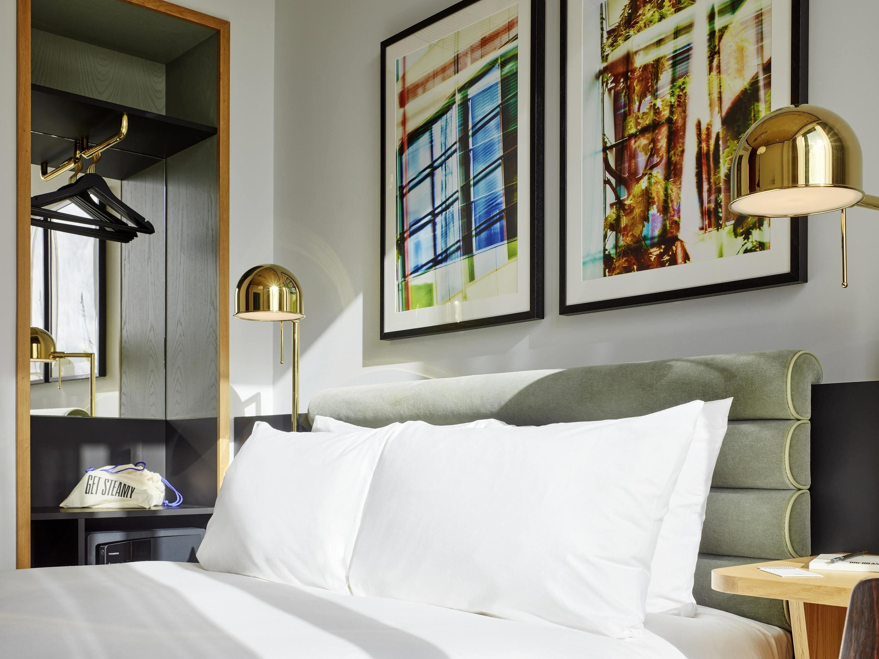 TRIBE Essential | Premium bedding, in-room safe, desk, laptop workspace