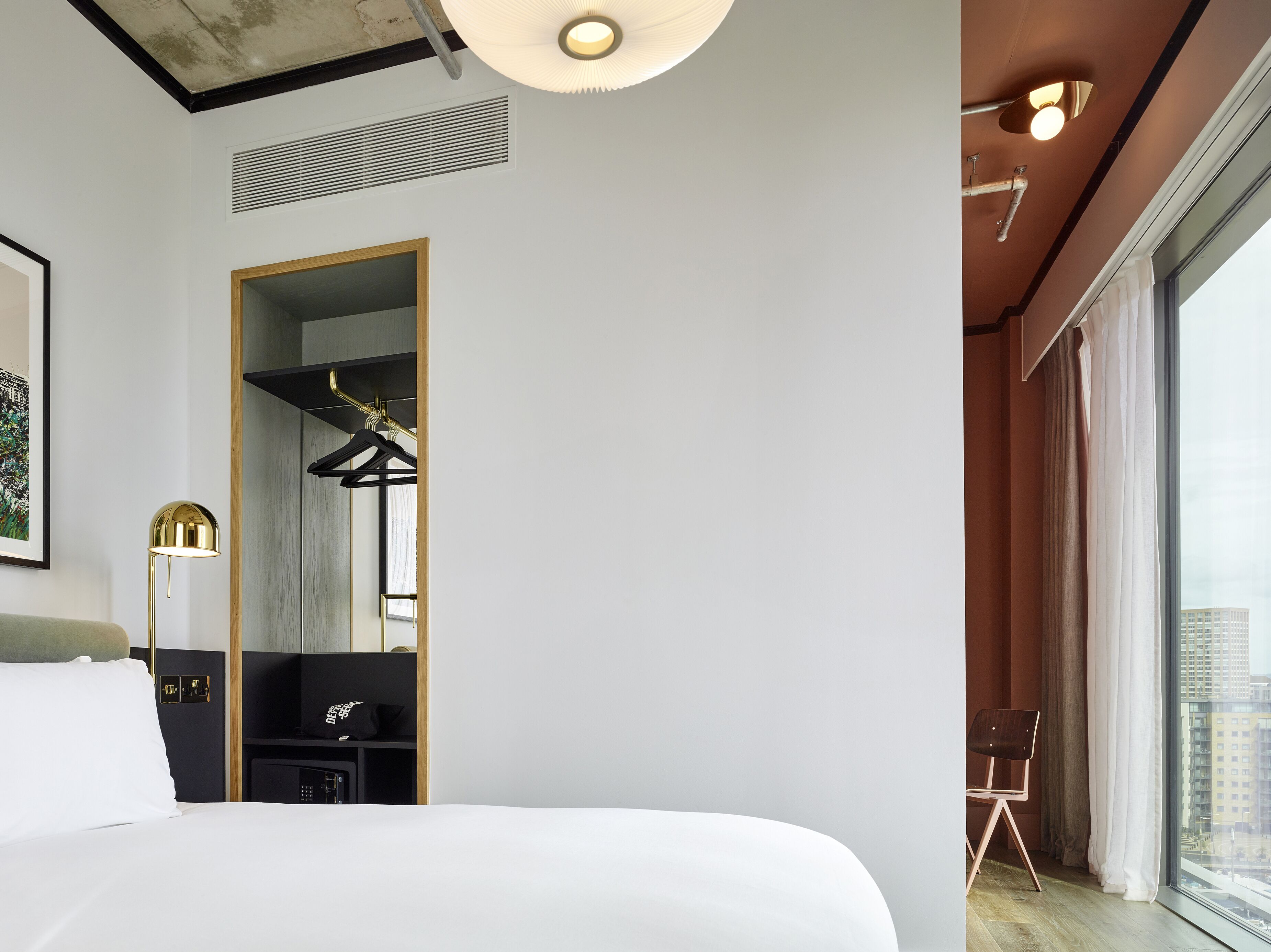 tribe extra | premium bedding, in-room safe, desk, laptop workspace