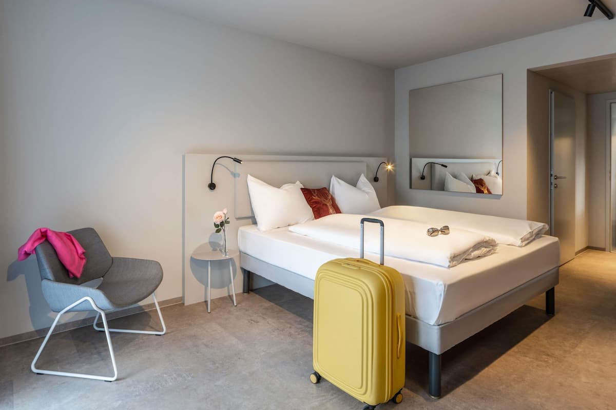 Chambre Standard, 1 lit double | Bureau, chambres insonorisées, Wi-Fi gratuit