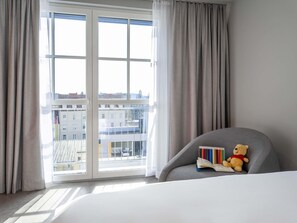 Superior Room, 1 Double Bed | Desk, soundproofing, free WiFi