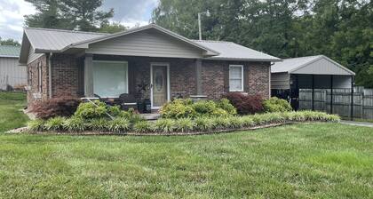 “Red’s House” located in Oneida city limits