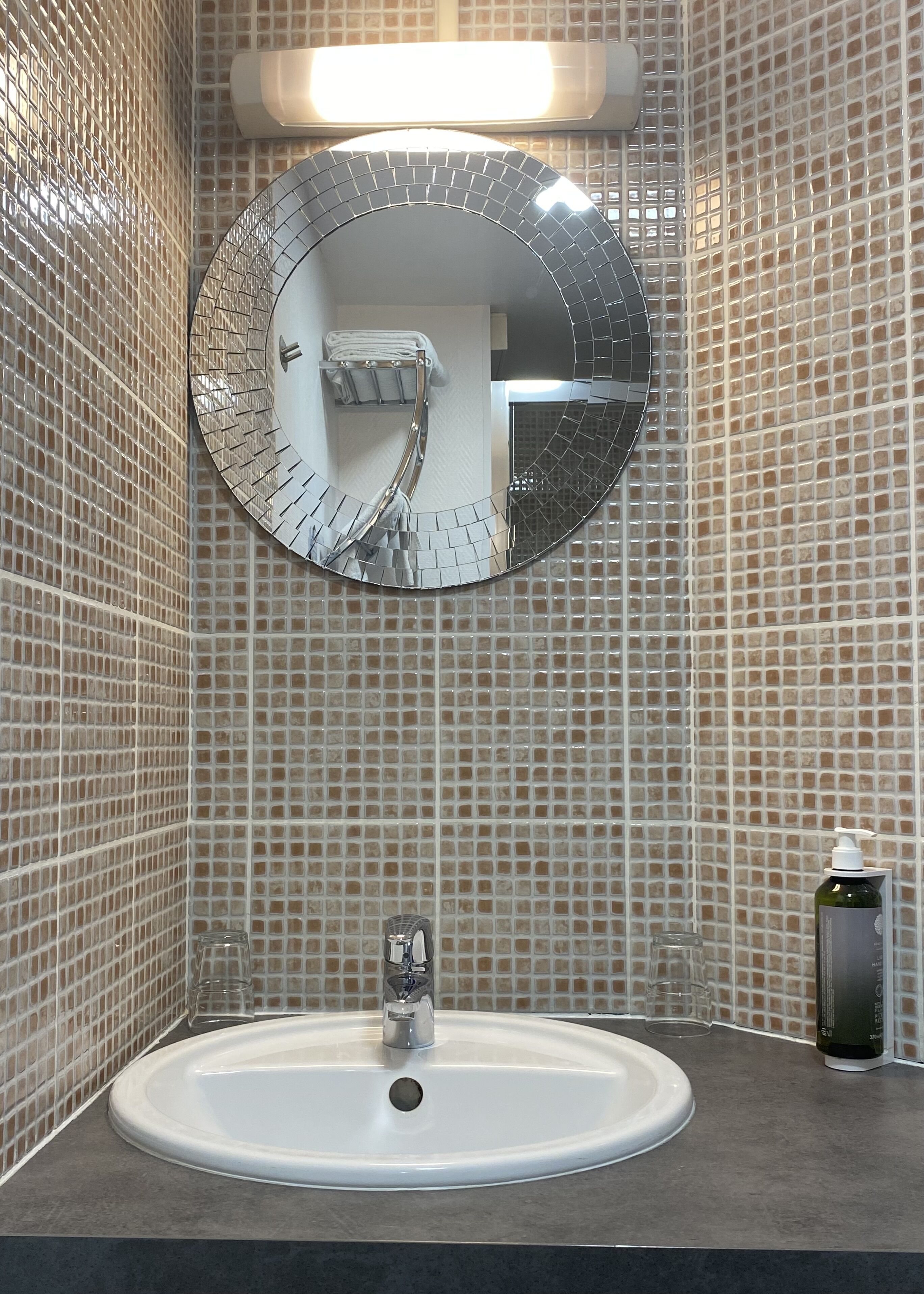 comfort double room | bathroom | shower, rainfall showerhead, towels