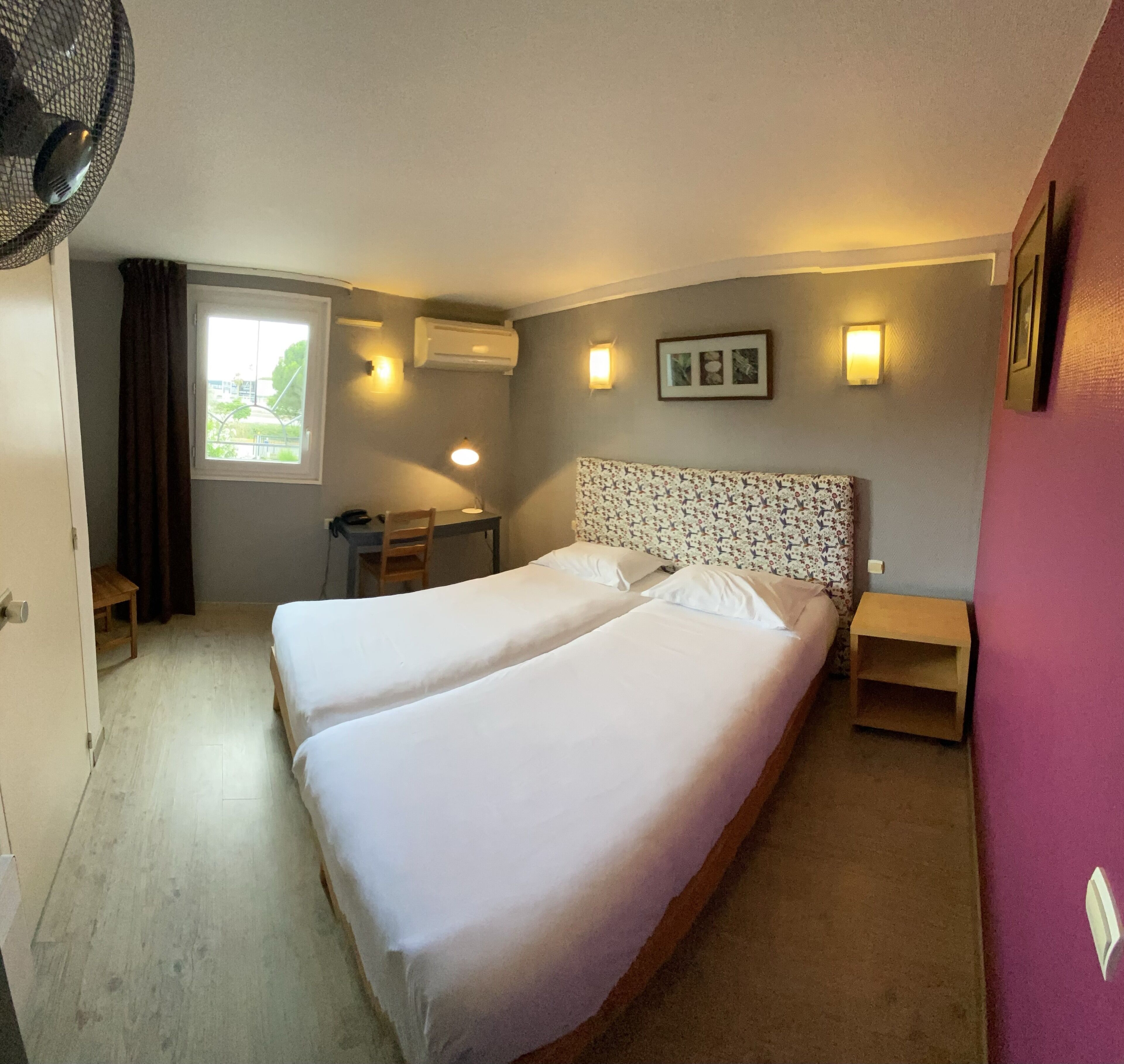 comfort twin room | premium bedding, desk, free wifi, bed sheets