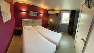 Comfort Twin Room | Premium bedding, desk, free WiFi, bed sheets