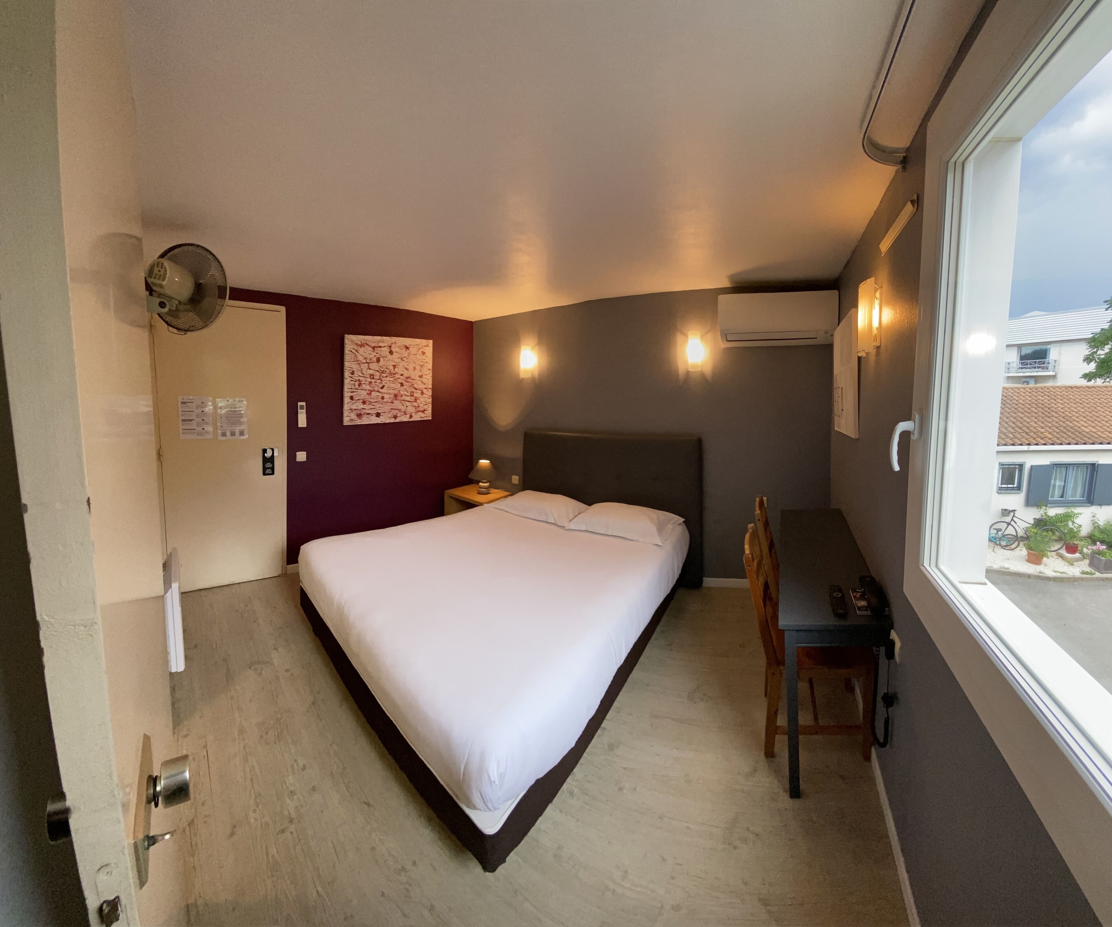 comfort double room | premium bedding, desk, free wifi, bed sheets