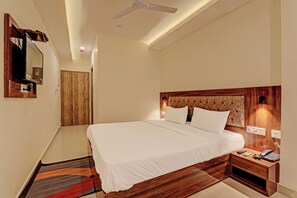 Room - HOTEL HEERA GRAND (Lucknow)