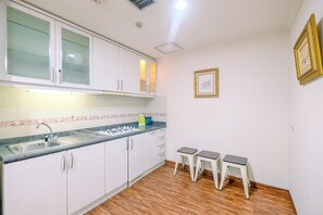 Apartment | Private kitchen - Comfort And Simply Studio At Puri Kemayoran Apartment (Jakarta)