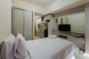 Apartment | Individually decorated, individually furnished, free WiFi