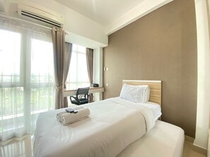 Apartment - Cozy Studio Room At Taman Melati Jatinangor Apartment (Hegarmanah)