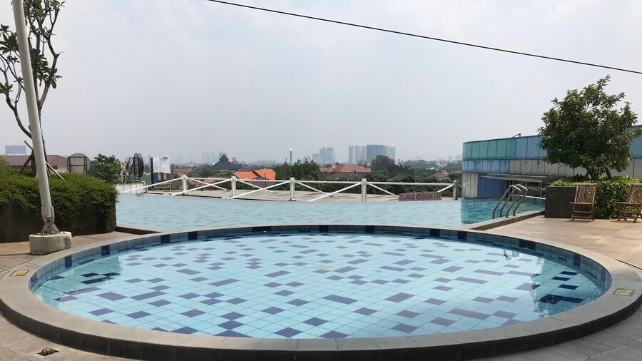 Best Deal 2Br Apartment At Cinere Bellevue Suites
