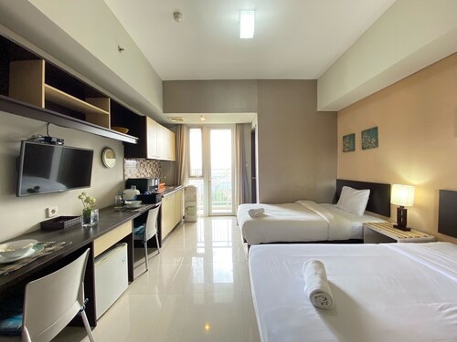 Cozy Studio Room At Skyland City Jatinangor Apartment