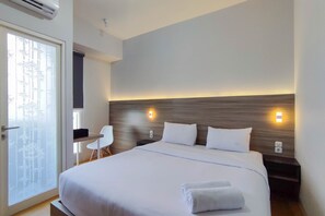 1 habitación, decoración personalizada y muebles diferentes 