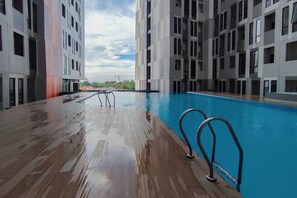 Pool - Best Deal And Comfortable 1Br The Alton Apartment (Semarang)