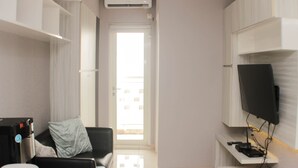 Unclassified image, 4 of 20, button - Warm And Enjoy Living 2Br At Springlake Summarecon Bekasi Apartment (Bekasi)