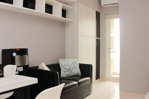 Interior - Warm And Enjoy Living 2Br At Springlake Summarecon Bekasi Apartment (Bekasi)