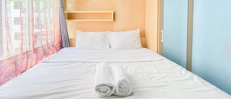 Apartment, 2 Bedrooms | Free WiFi, individually decorated, individually furnished