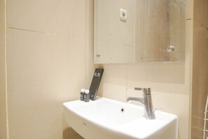 Apartment | Bathroom