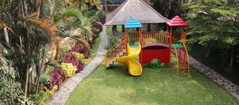 Cozy Furnished 3Br At Grand Setiabudi Apartment