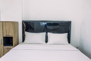 Apartment | Individually decorated, individually furnished, desk, free WiFi