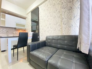 Interior - Cozy 2Br Apartment At Pinewood Jatinangor (Cileunyi)