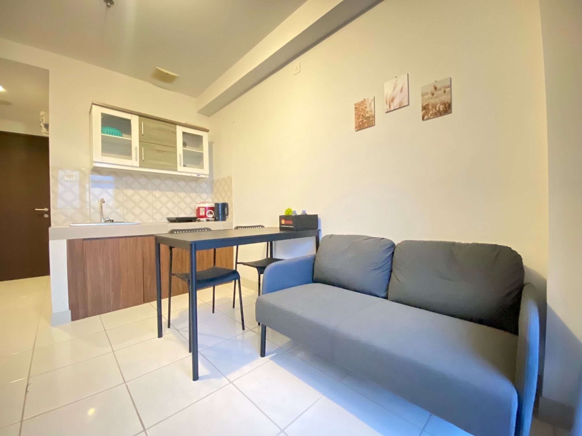 Apartment, 2 Bedrooms | Living area