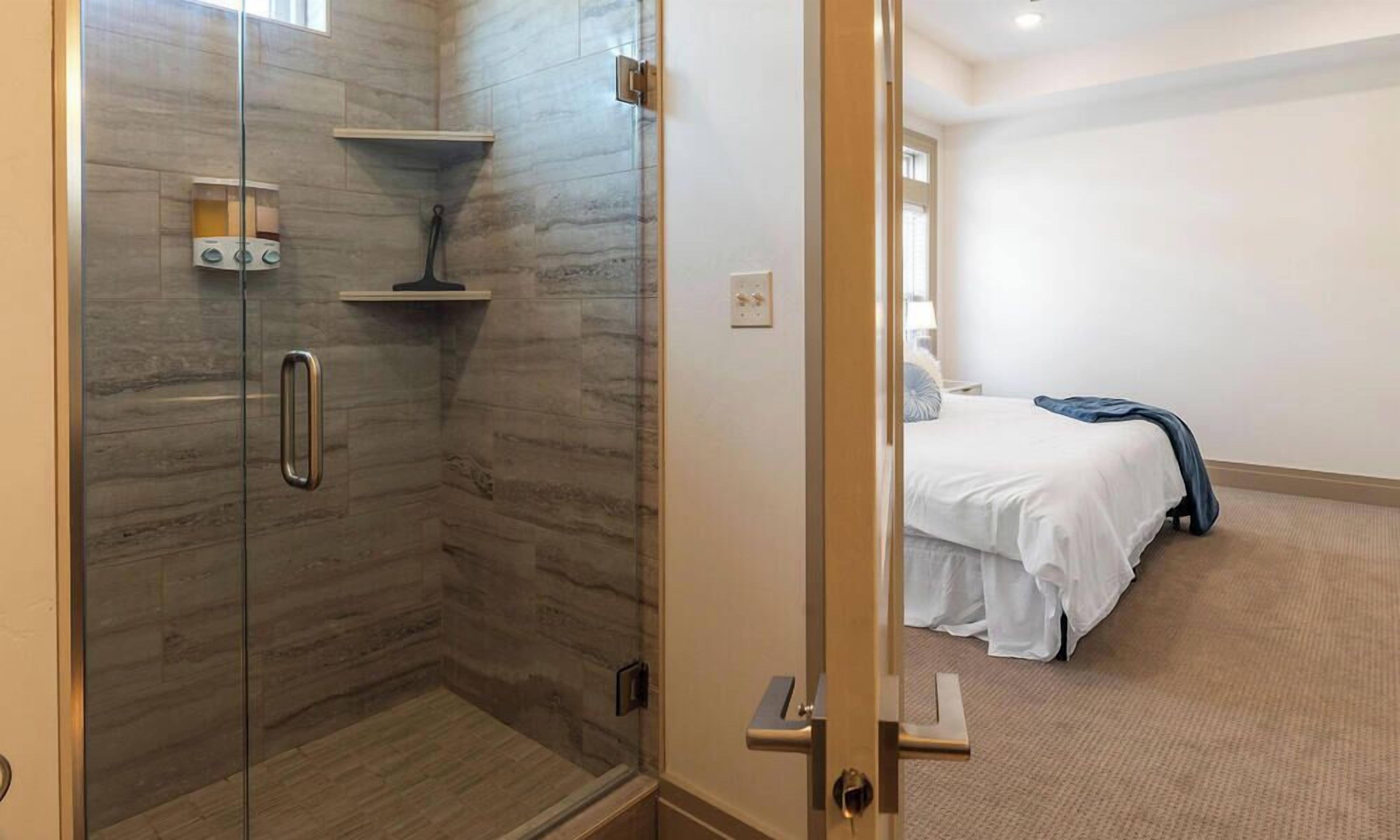 3 habitaciones y wifi gratis 