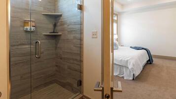 3 habitaciones y wifi gratis