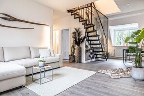 Televisión, libros, estéreo