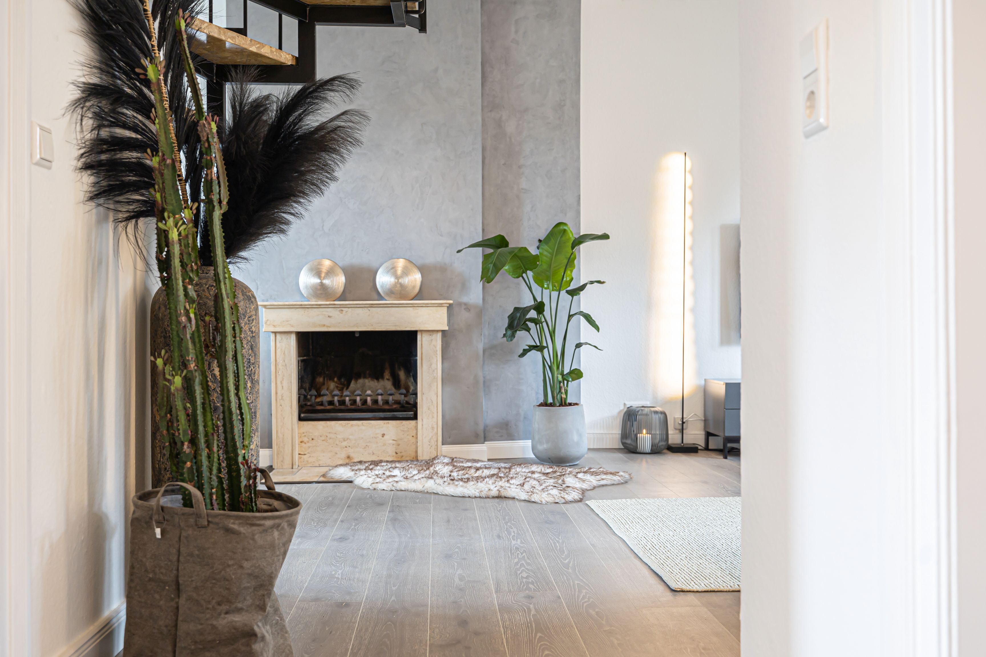 المنشأة من الداخل