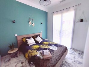 3 عدّة غرف نوم ومكواة/لوح كي وسرير سفر وواي فاي مجانًا