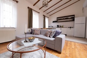 Business Room | Living area