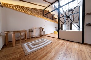 商务客房 | 起居区