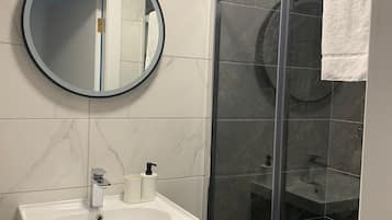 City House | Bathroom