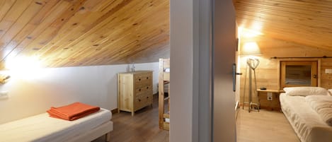3 bedrooms, WiFi