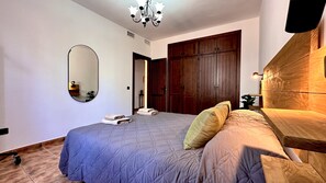 5 bedrooms, iron/ironing board, travel crib, free WiFi