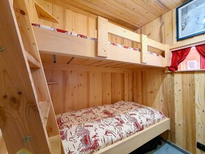 1 室のベッドルーム