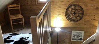 Renovated Chalet near Golf & City Center with Garden, Parking, Free Shuttle to Pra-Loup