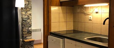 Frigorífic, microones, forn i rentaplats