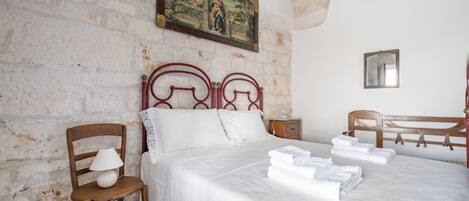 3 chambres, fer et planche à repasser, Wi-Fi