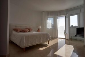 3 chambres, Wi-Fi gratuit, draps fournis