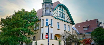Deluxe Villa Apartment 