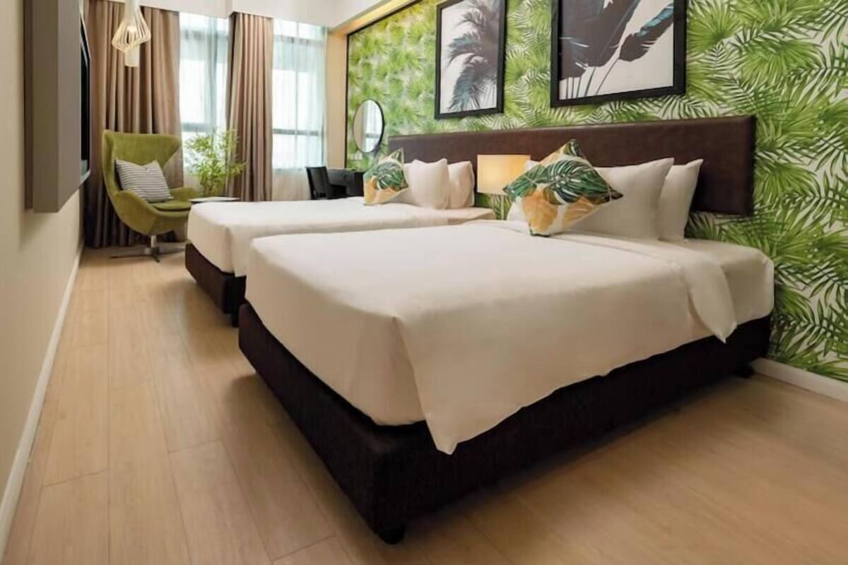 Down duvets, minibar, blackout curtains, soundproofing