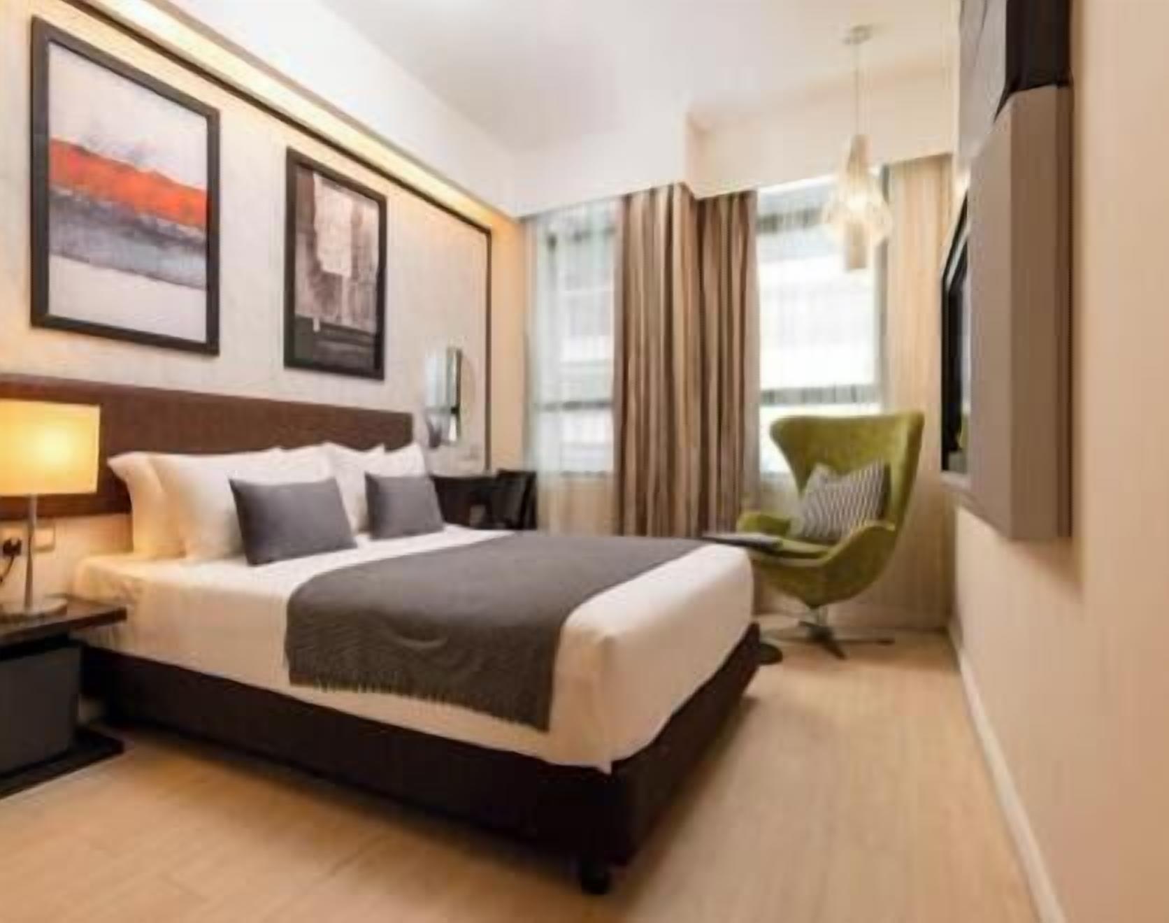 Down duvets, minibar, blackout curtains, soundproofing