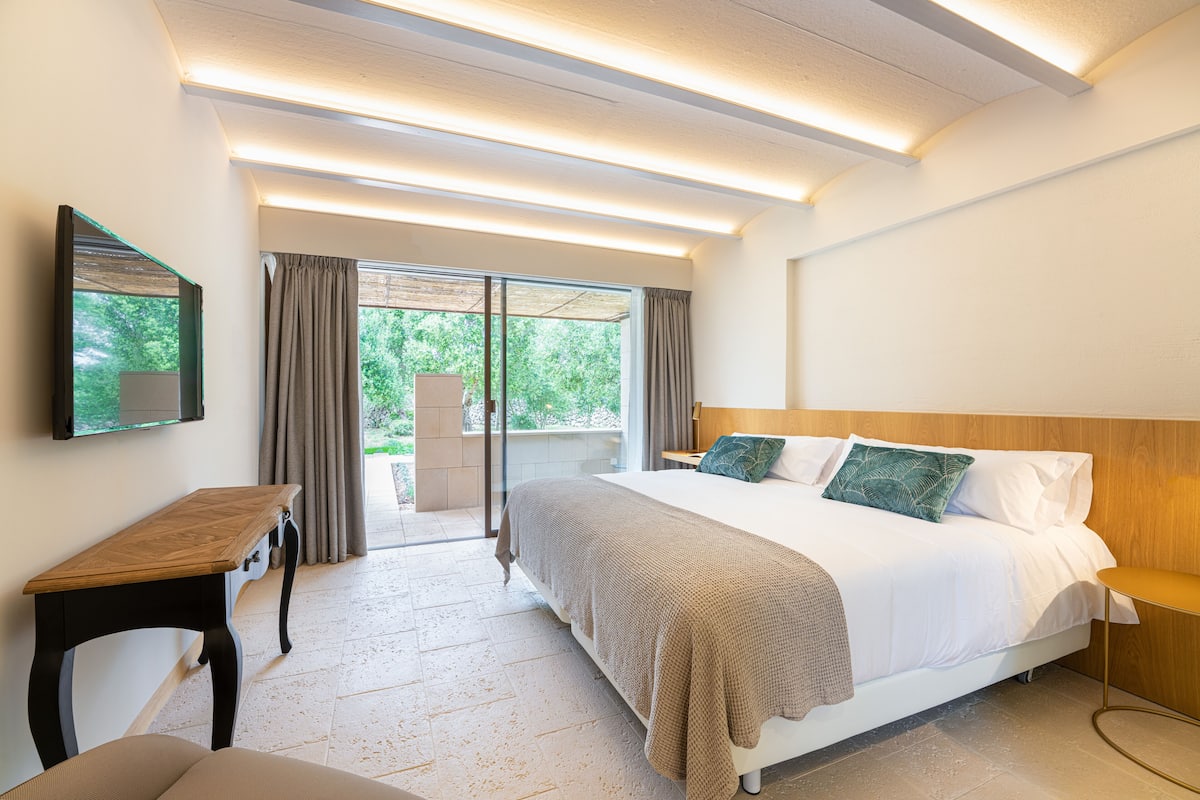 Habitación superior con 1 cama matrimonial o 2 individuales | Sábanas de algodón egipcio, ropa de cama de alta calidad y edredón