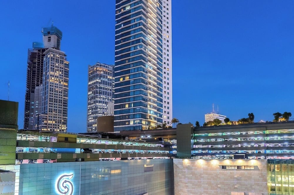 GRAND THAMRIN HOTEL