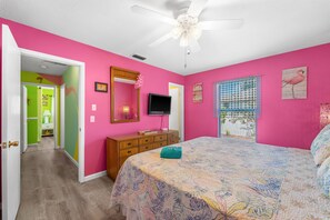3 Schlafzimmer, Schreibtisch, Bügeleisen/Bügelbrett, kostenloses WLAN