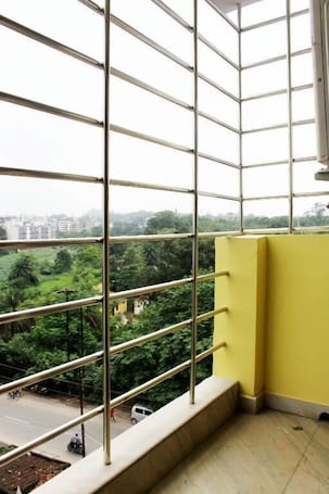 Family Room | Terrace/patio