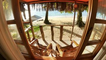 Cabana superior | Minibar, decoració individual i roba de llit